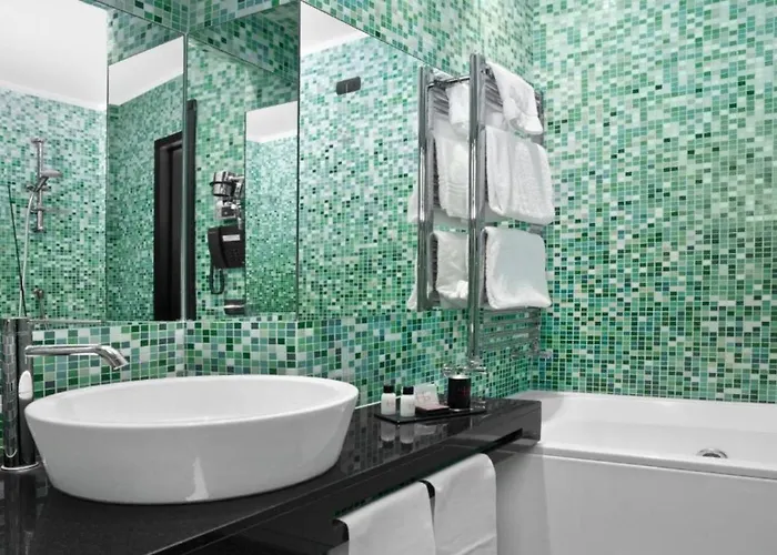 Lhp Piazza Di Spagna 3*